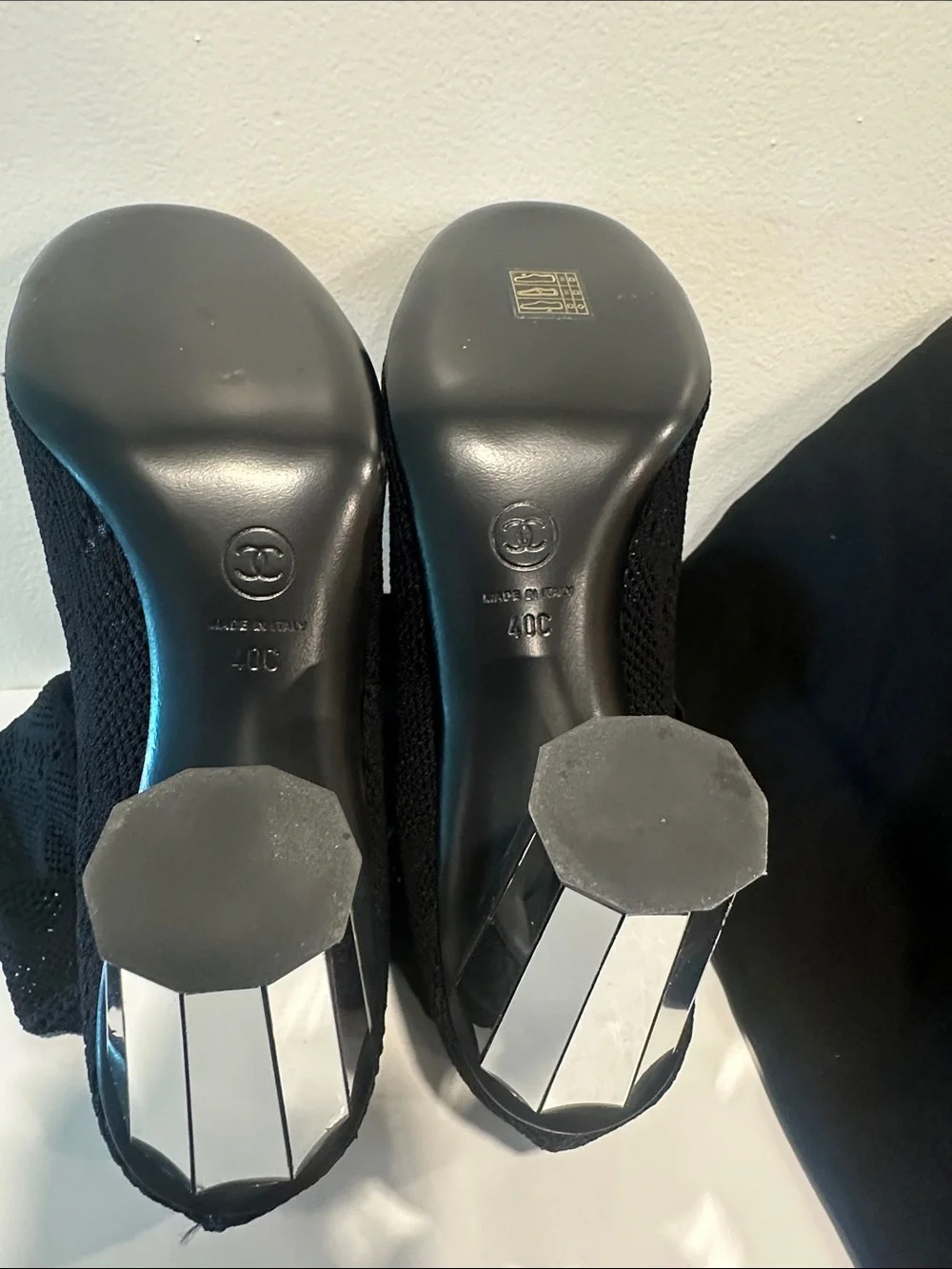 CHANEL rare inch
